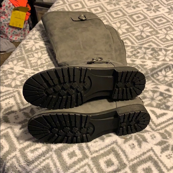 Just Fab Calf Length Boots *NEVER WORN* - Picture 2 of 4